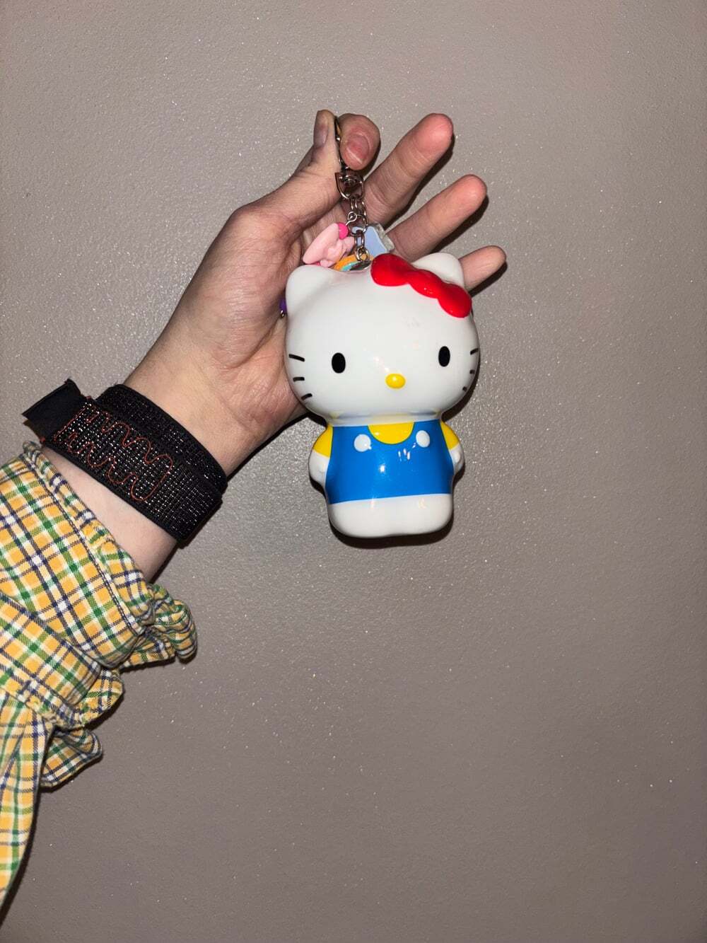 Hello Kitty large keychain purse charm